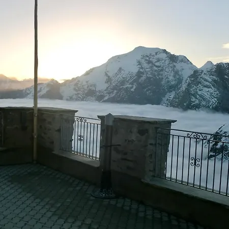 Rifugio Garibaldi Hotel *