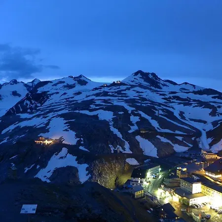 Hotel Rifugio Garibaldi *