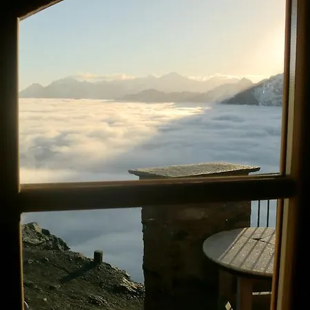 Otel Rifugio Garibaldi